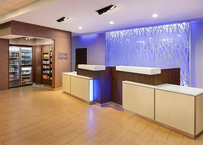 Fairfield & By Marriott St. Louis Pontoon Beach/granite City, Il Hotel