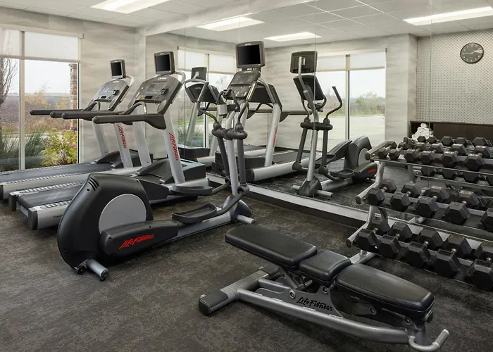Hotel Fairfield & By Marriott St. Louis Pontoon Beach/granite City, Il 3*