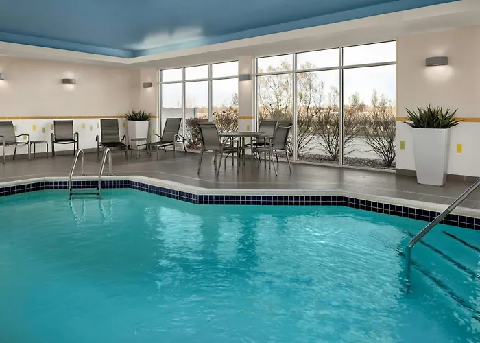 Fairfield & By Marriott St. Louis Pontoon Beach/granite City, Il 3*