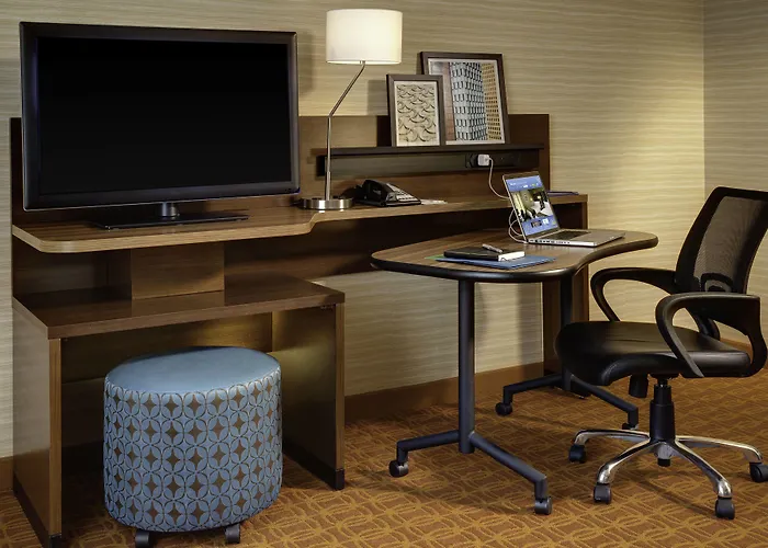 Fairfield & By Marriott St. Louis Pontoon Beach/granite City, Il Hotel Collinsville