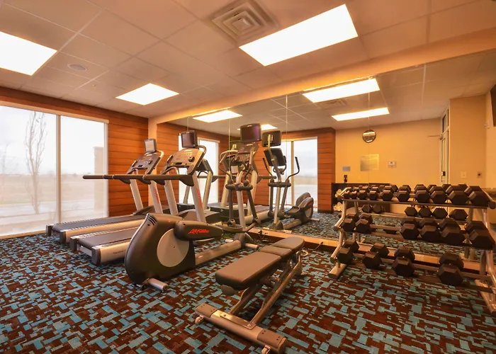 Fairfield & By Marriott St. Louis Pontoon Beach/granite City, Il Hotel 3*