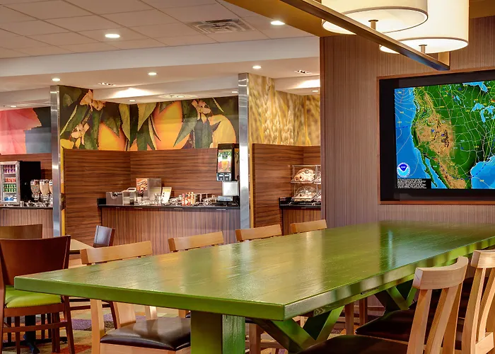 Fairfield & By Marriott St. Louis Pontoon Beach/granite City, Il Hotel Collinsville