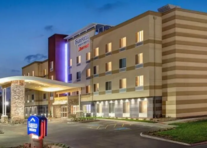Fairfield & By Marriott St. Louis Pontoon Beach/granite City, Il 3*