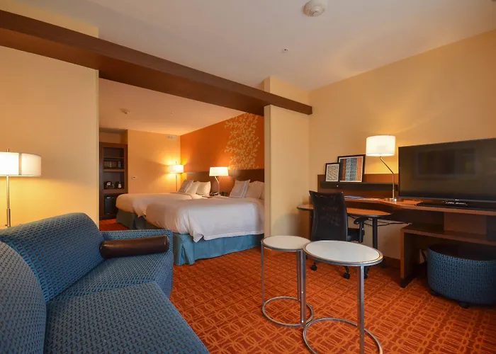 Fairfield & By Marriott St. Louis Pontoon Beach/granite City, Il