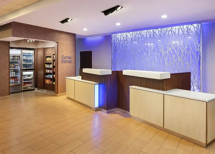 Fairfield & By Marriott St. Louis Pontoon Beach/granite City, Il Hotel 3*