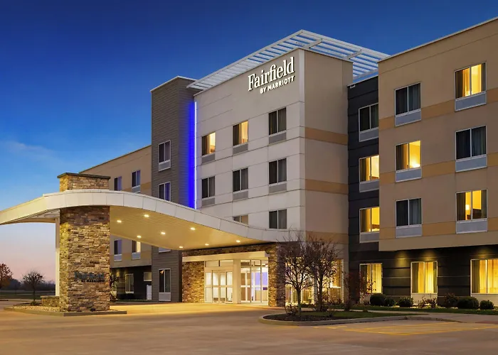 Hotel Fairfield & By Marriott St. Louis Pontoon Beach/granite City, Il 3*